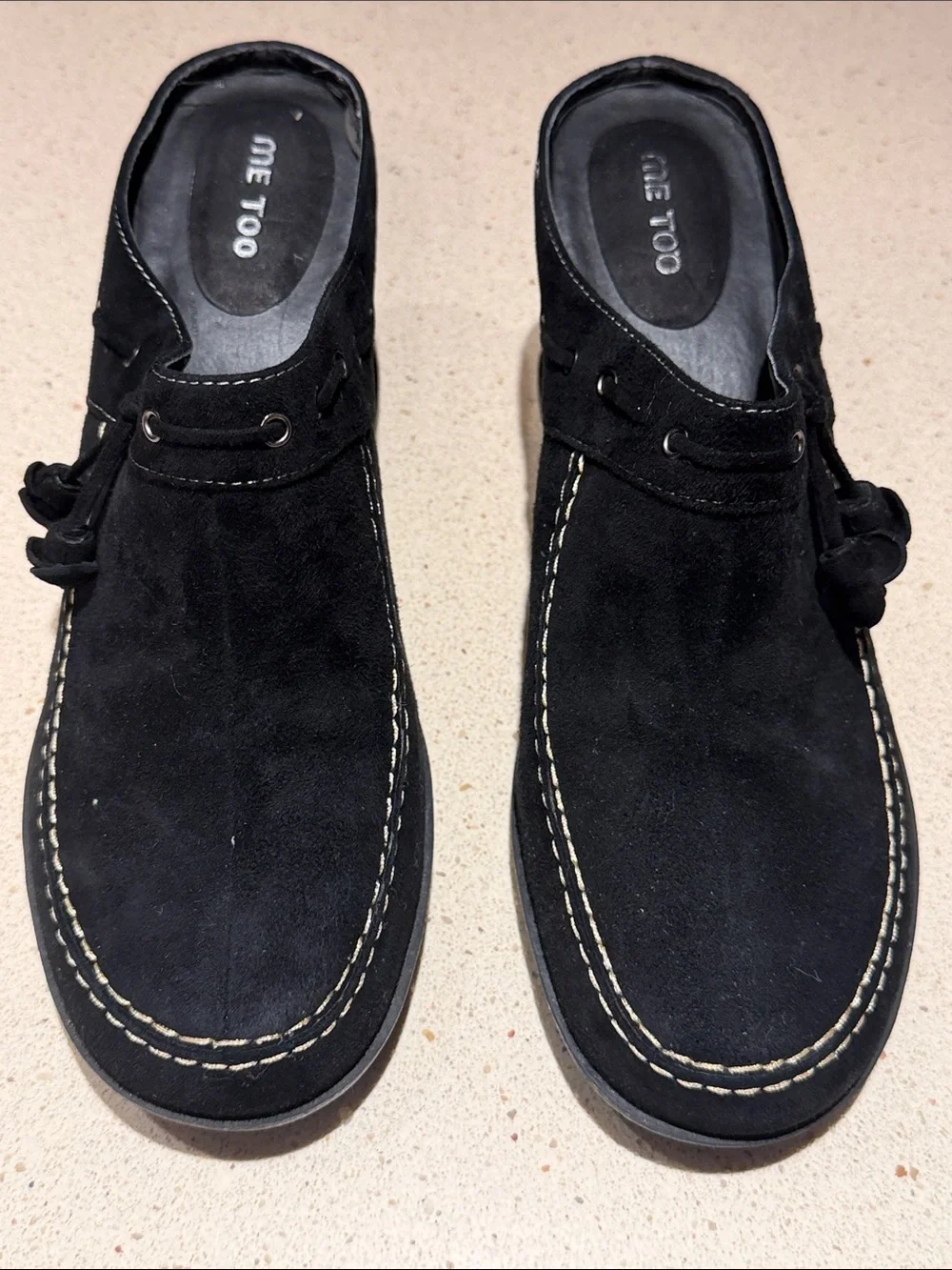 me too Black Suede Slip-On Moccasin Loafers Size 9 USA
